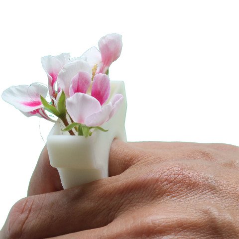 Çiçek Ekilebilir Vazolu Yüzük L