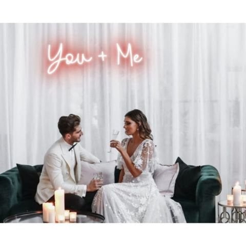 Kişiye Özel Neon Yazı Tabelası – LED Işıklı Duvar Dekoru