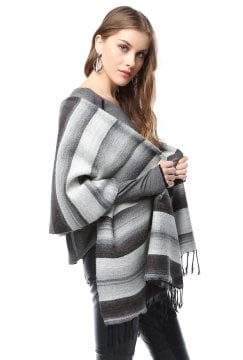 Handgewebter Wollschal